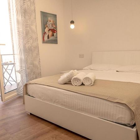 Sea House - Casa Vacanze Savona Zewnętrze zdjęcie